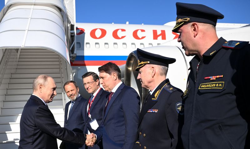 Рабочая поездка президента РФ Владимира Путина в Приволжский федеральный округ