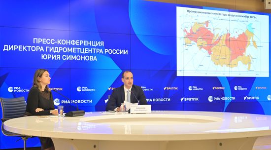Пресс-конференция директора Гидрометцентра России Юрия Симонова