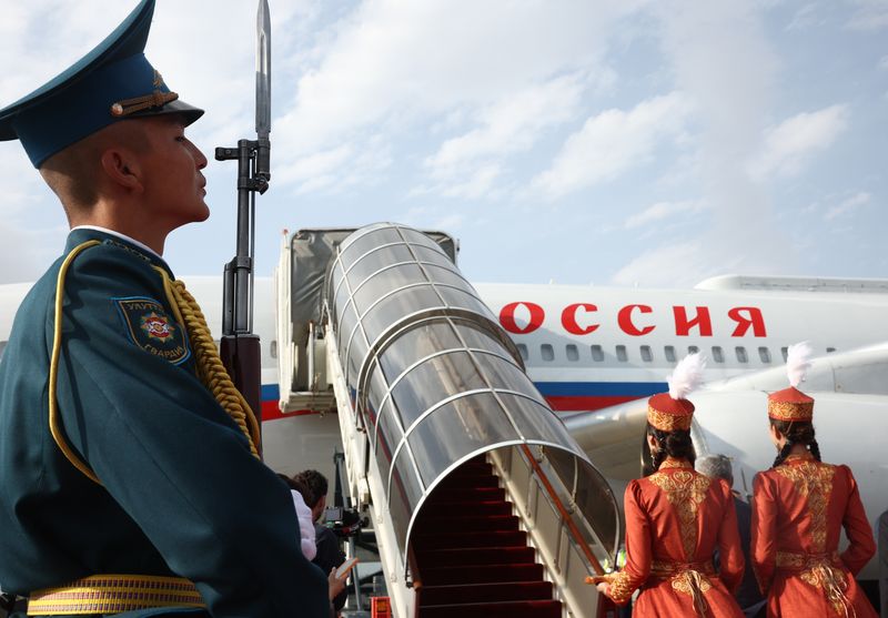Визит президента Владимира Путина в Киргизию для участия в саммите ШОС