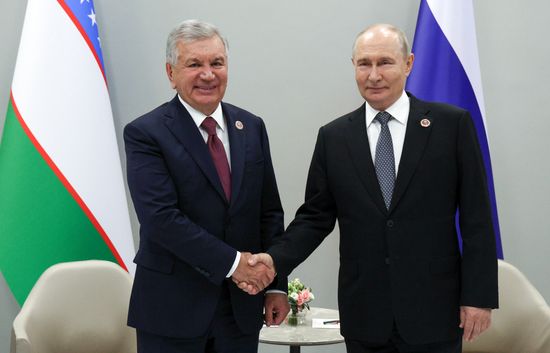 Визит президента Владимира Путина в Киргизию для участия в саммите ШОС