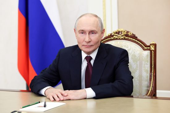 Президент Владимир Путин поздравил учащихся с Днем знаний