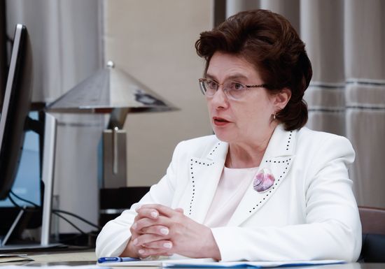 Премьер-министр Михаил Мишустин провел встречу с главой Росздравнадзора Аллой Самойловой
