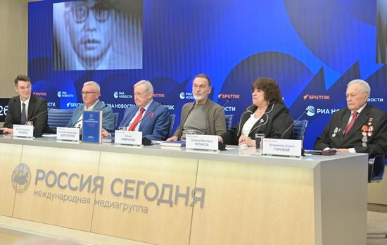Презентация книги "Служба внешней разведки. Мгновения и судьбы"