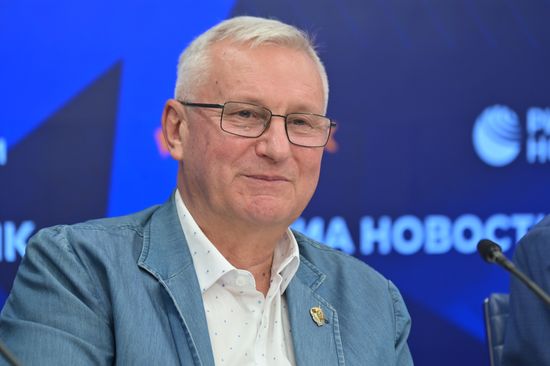 Презентация книги "Служба внешней разведки. Мгновения и судьбы"