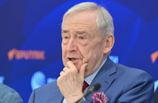Презентация книги "Служба внешней разведки. Мгновения и судьбы"