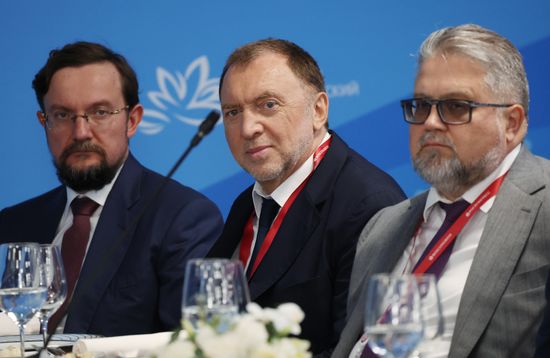 Встреча президента РФ Владимира Путина и президента Индонезии Прабово Субианто