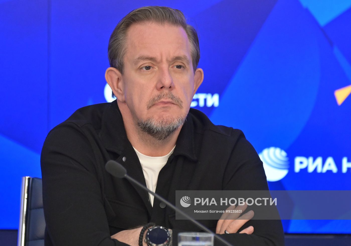 Круглый стол Экспертного института социальных исследований на тему: "Культура отмены": как провалились планы изолировать Россию?"