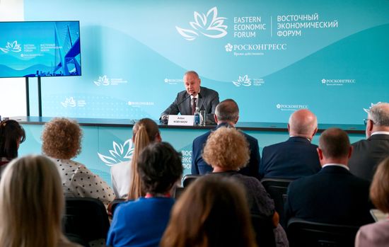 ВЭФ-2026. Пресс-брифинг советника президента РФ Антона Кобякова 