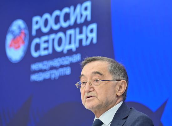 Брифинг Специального представителя Президента РФ по делам ШОС Бахтиера Хакимова