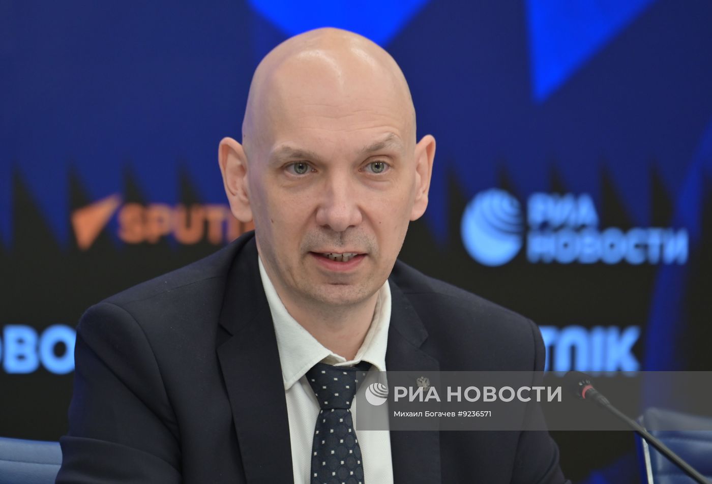 8 сентября — День языков народов России