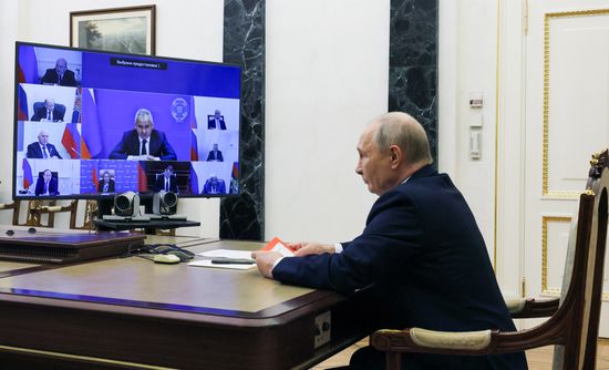Президент Владимир Путин провел заседание Совбеза РФ