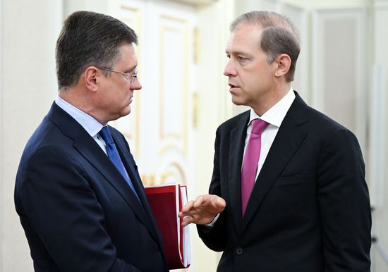Премьер-министр Михаил Мишустин провел оперативное совещание с вице-премьерами РФ