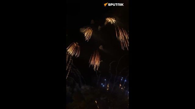 День города в Гудауте завершился салютом