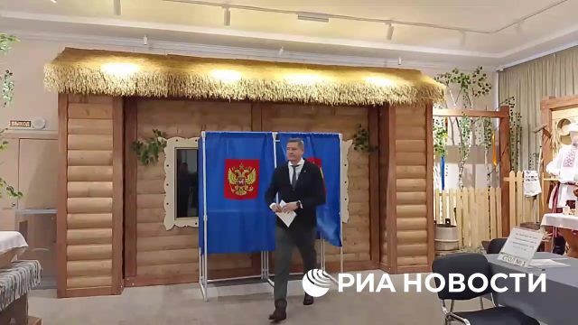 Ковальчук голосует на выборах в Брянской области