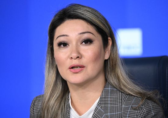 Пресс-конференция политических партий по итогам выборов в Госдуму РФ в Москве 