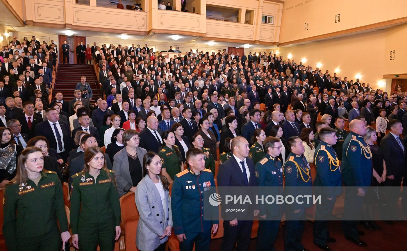 Инаугурация главы Тувы Владислава Ховалыга