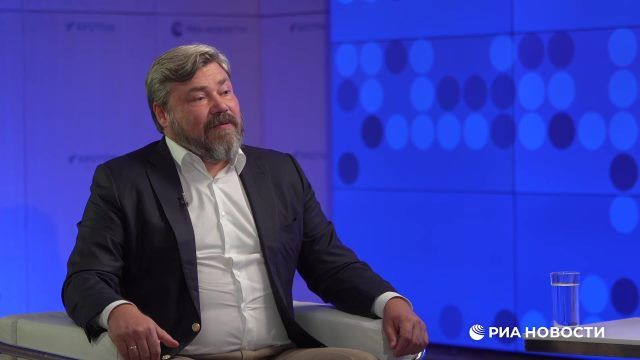 Малофеев: среди вернувшихся в Россию могут быть "засланные"