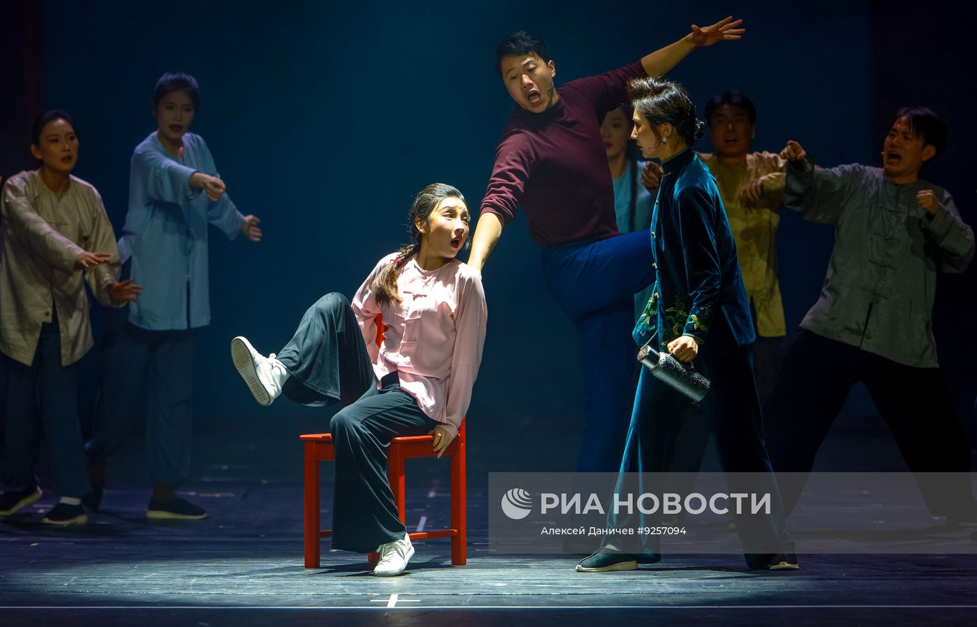 Открытие Международного театрального фестиваля "Балтийский дом" в Санкт-Петербурге