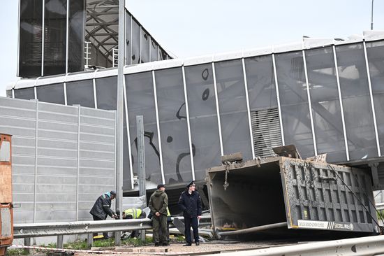 Обрушение надземного перехода в Татарстане