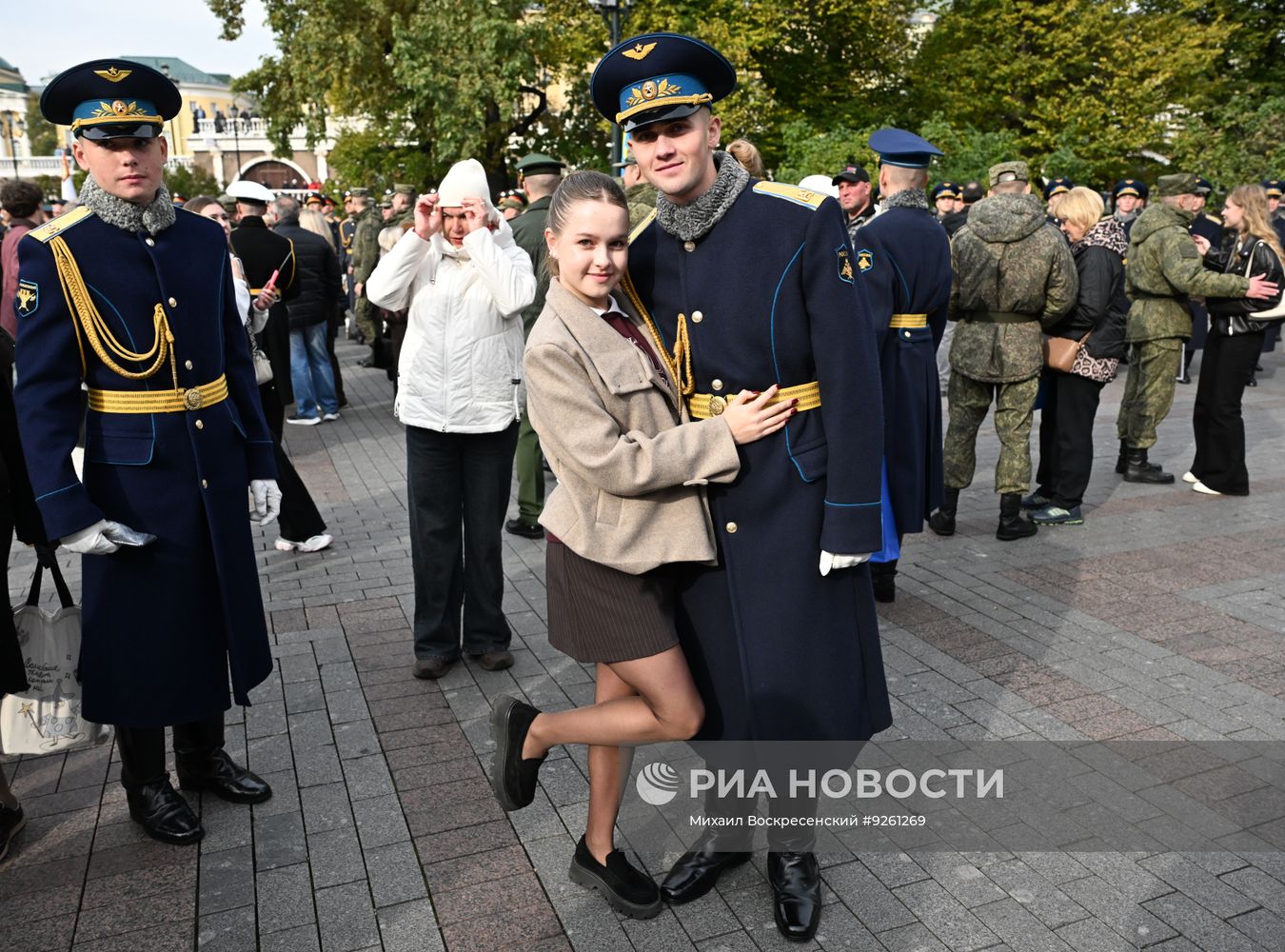 Церемония увольнения в запас военнослужащих Преображенского полка в Москве