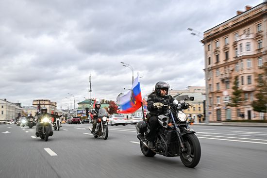 Закрытие мотосезона байк-клуба "Ночные Волки" в Москве