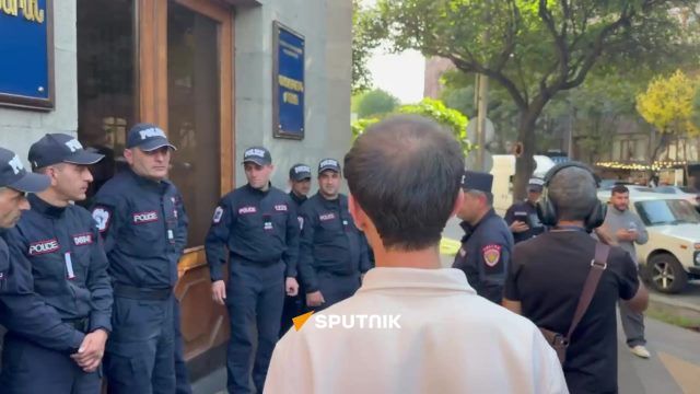 Владельцы киосков в центре Еревана дошли до кабмина