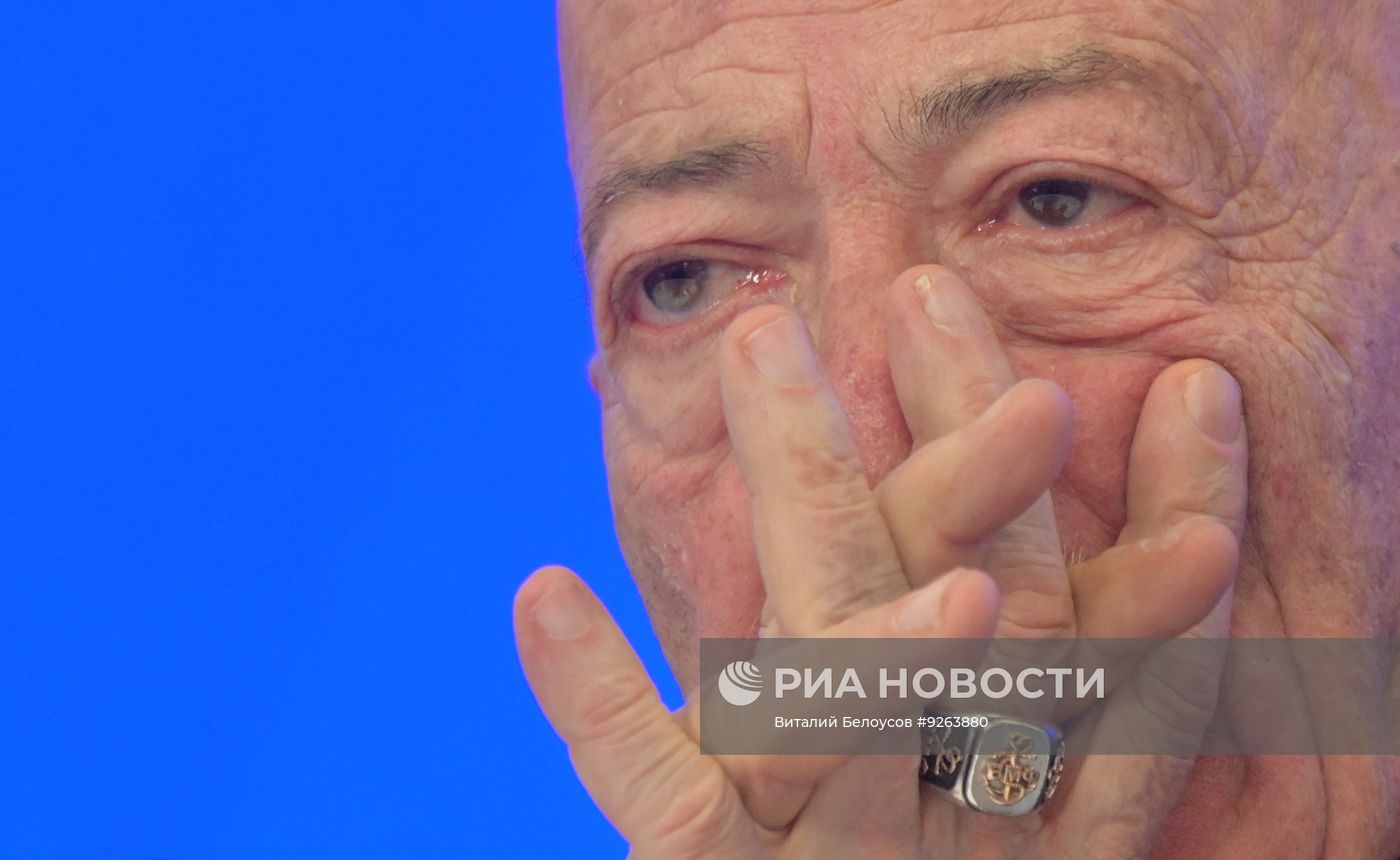 Александру Розенбауму — 75: 20 концертов в Москве и большой юбилейный тур