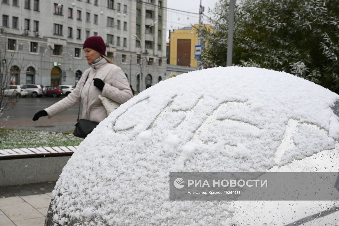Первый снег в Сибири