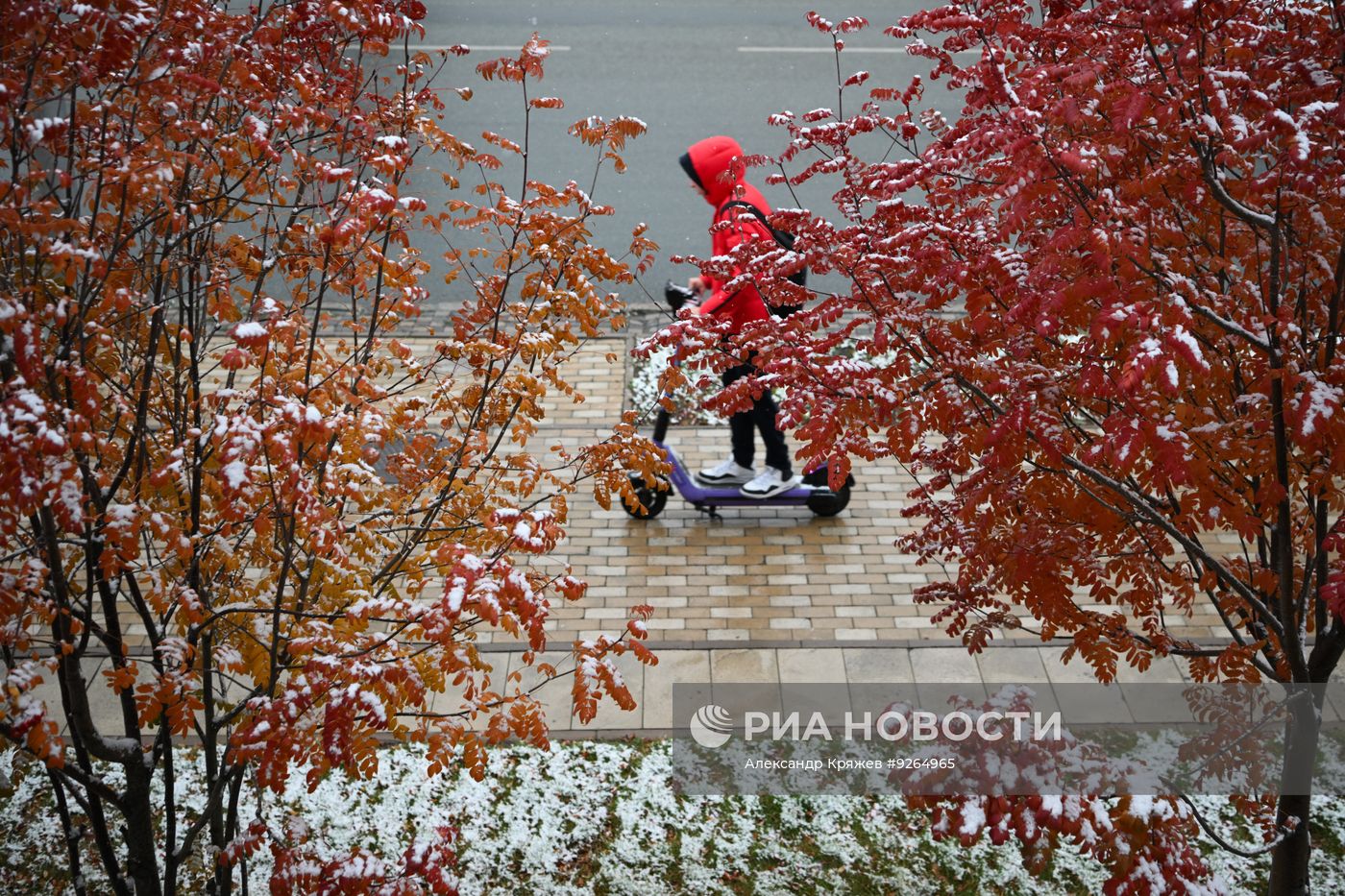 Первый снег в Сибири