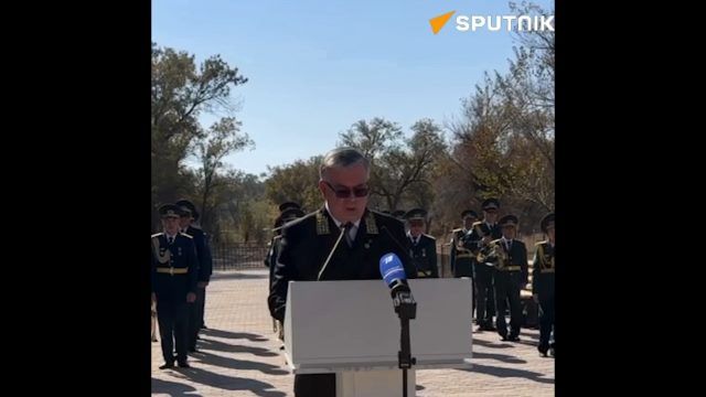 Мемориал советским воинам, погибшим в годы ВОВ, восстановили в Таразе