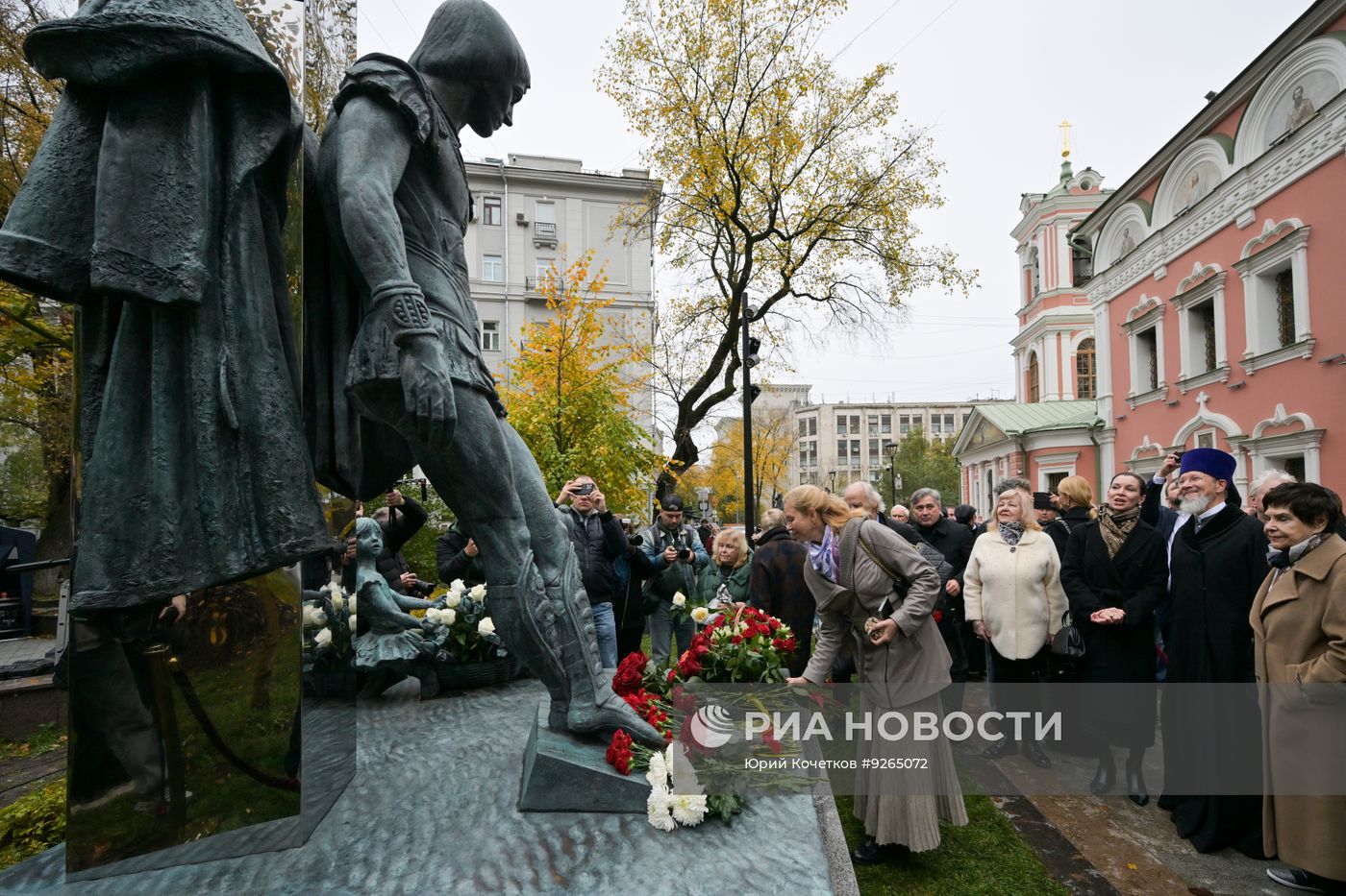 Открытие памятника Марису Лиепе в Москве