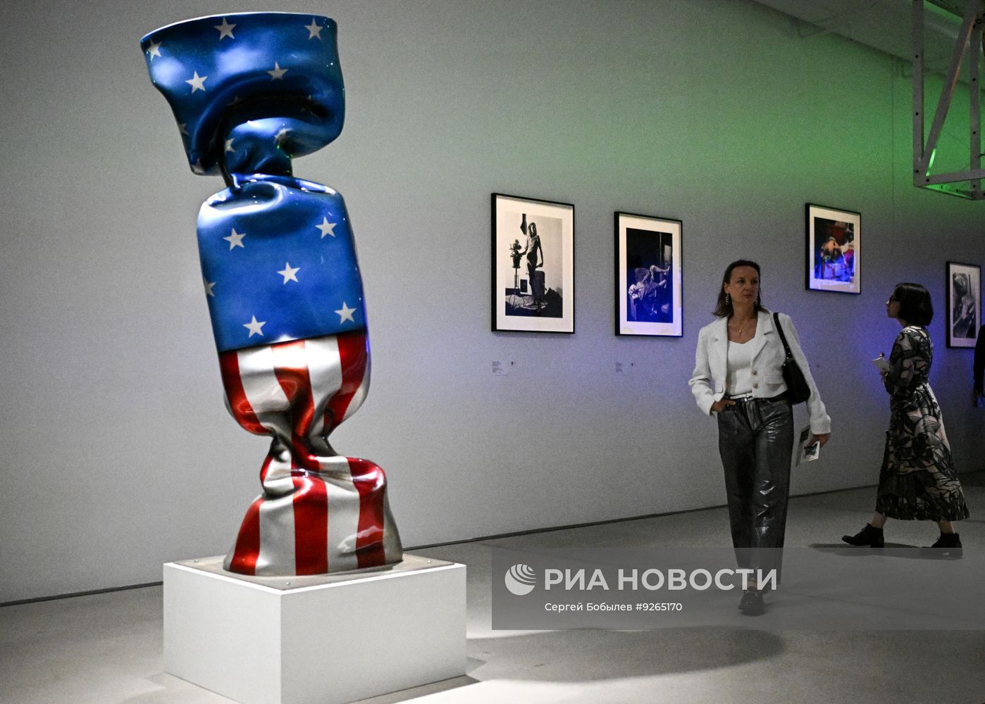 Выставка "Натюрморт. Портрет. Пейзаж. После жанра" в Москве