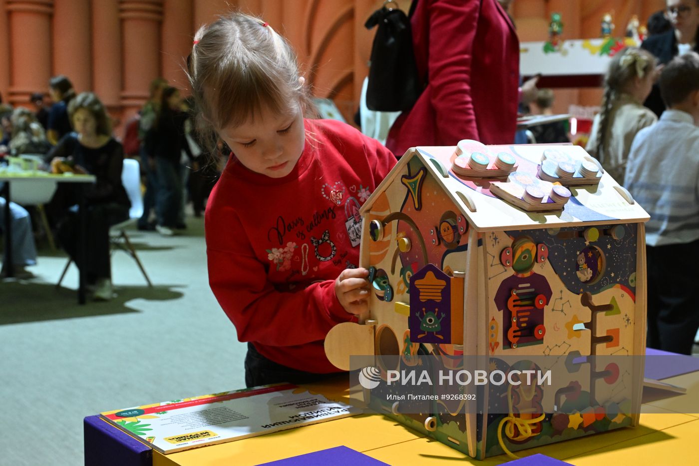 Финал всероссийского конкурса "Родная игрушка" в Москве