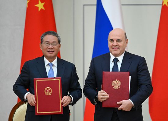 Встреча премьер-министра РФ Михаила Мишустина и премьера Госсовета КНР Ли Цяна