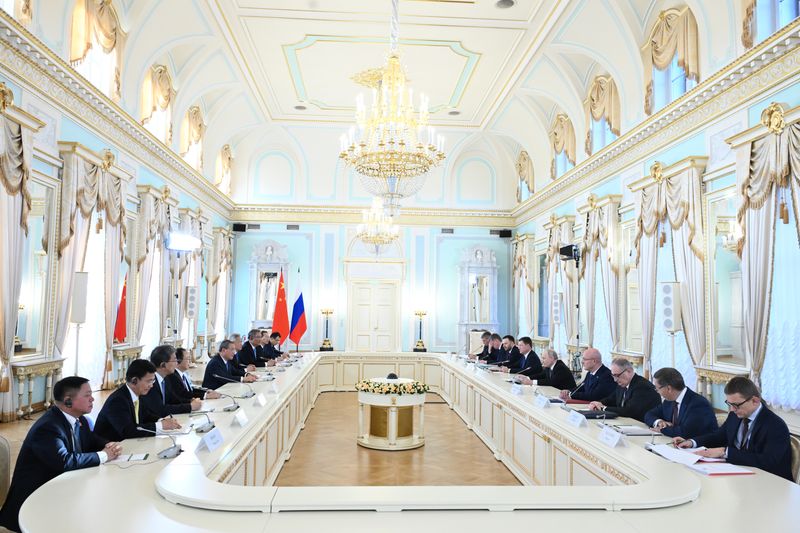 Встреча президента Владимира Путина и премьера Госсовета КНР Ли Цяна