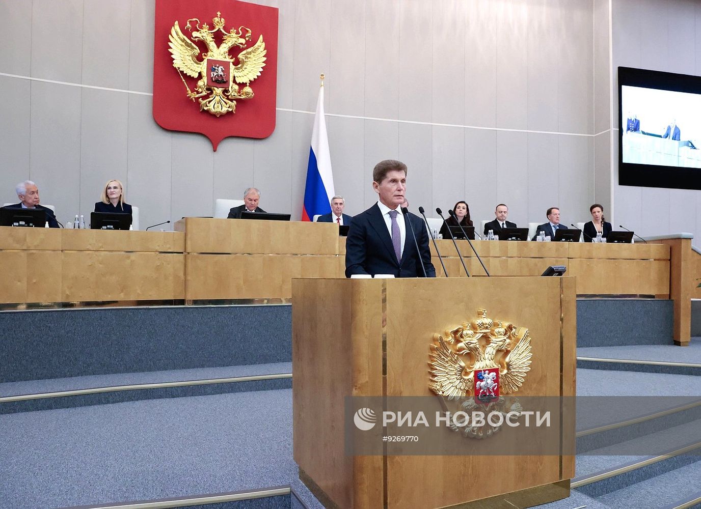 Госдума утвердила кандидатуры на должности вице-премьеров и министра транспорта