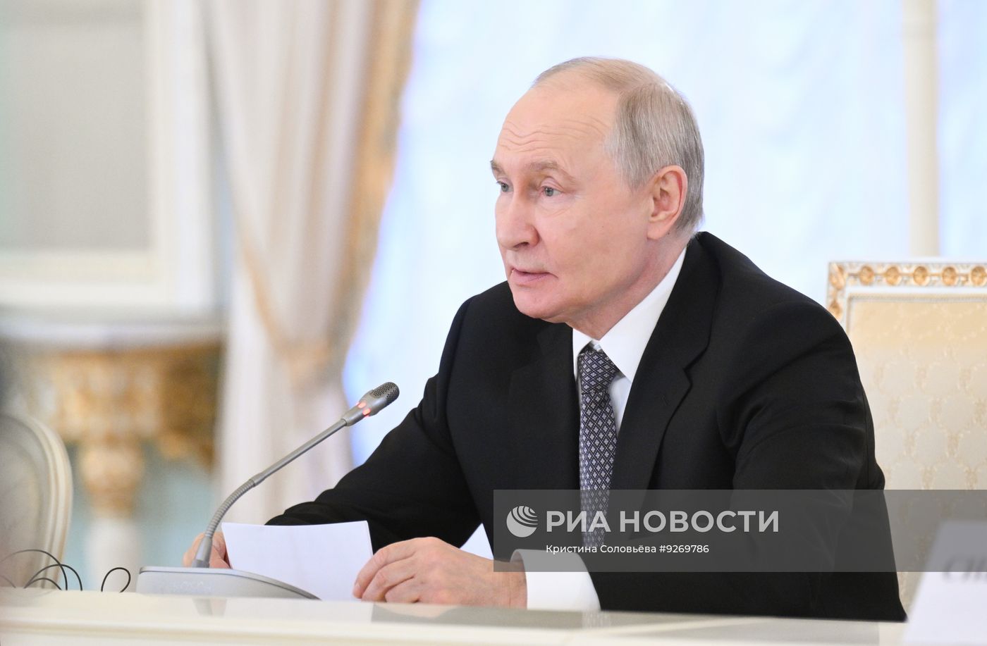 Встреча президента Владимира Путина и премьера Госсовета КНР Ли Цяна
