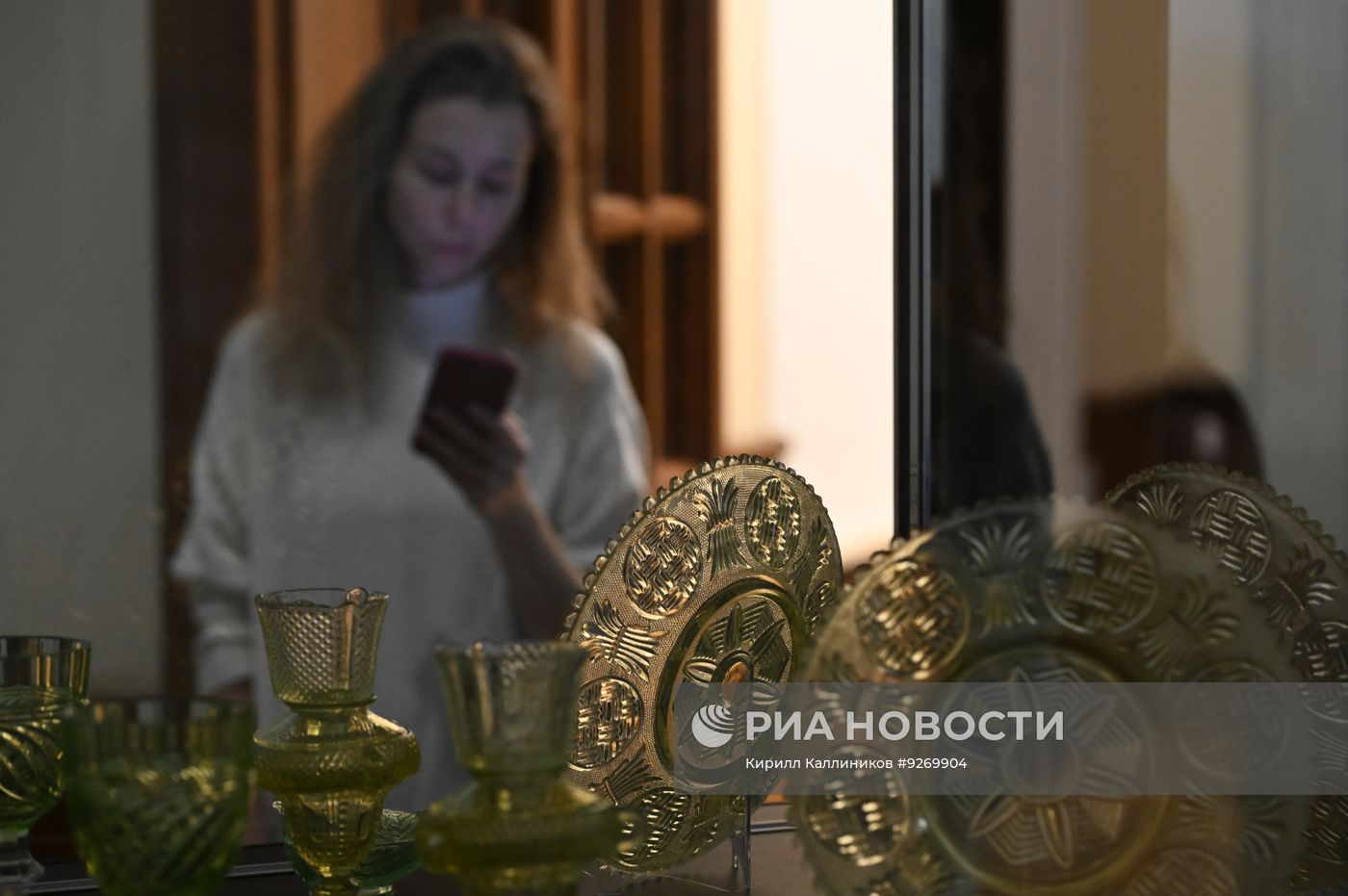 Выставка "КультНаук' XVIII. Эпоха Просвещения в частных собраниях" в Москве