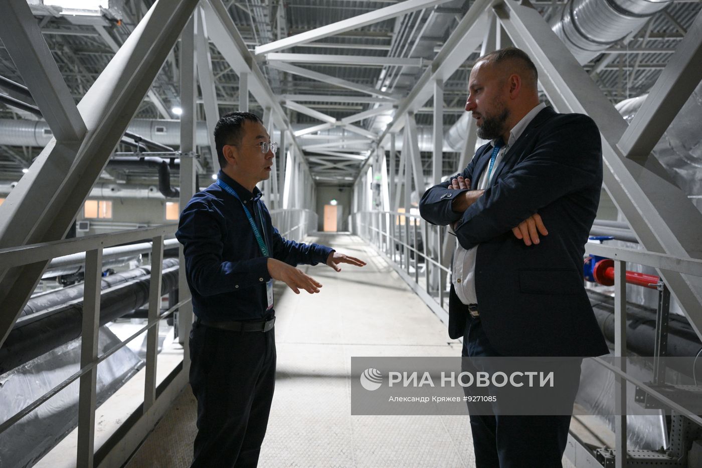 Иностранные ученые посетили СКИФ в Новосибирской области