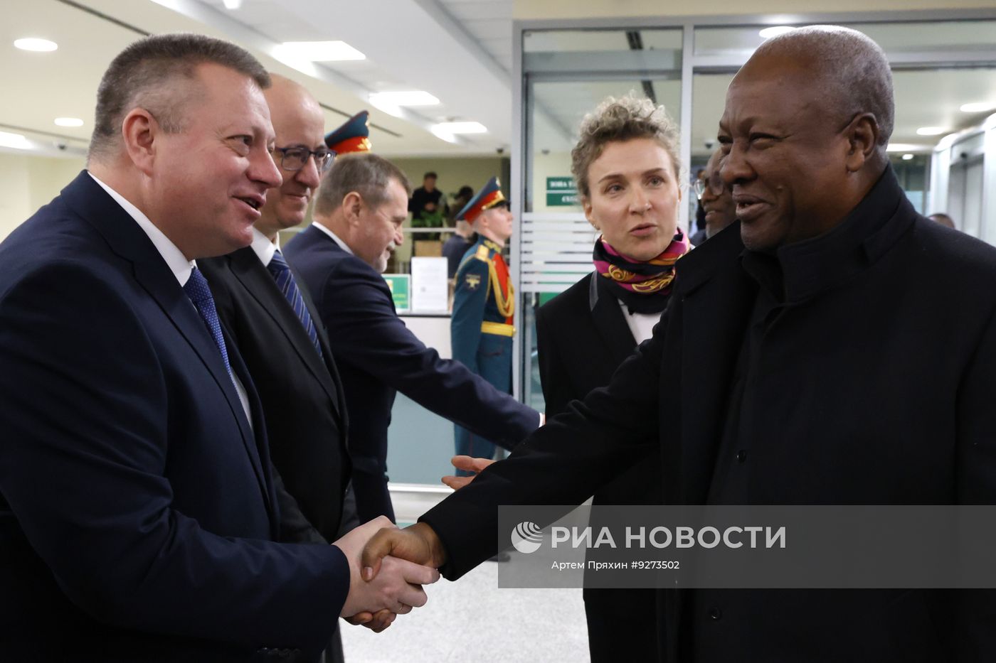 Прибытие президента Республики Гана Джона Драмани Махамы в Москву