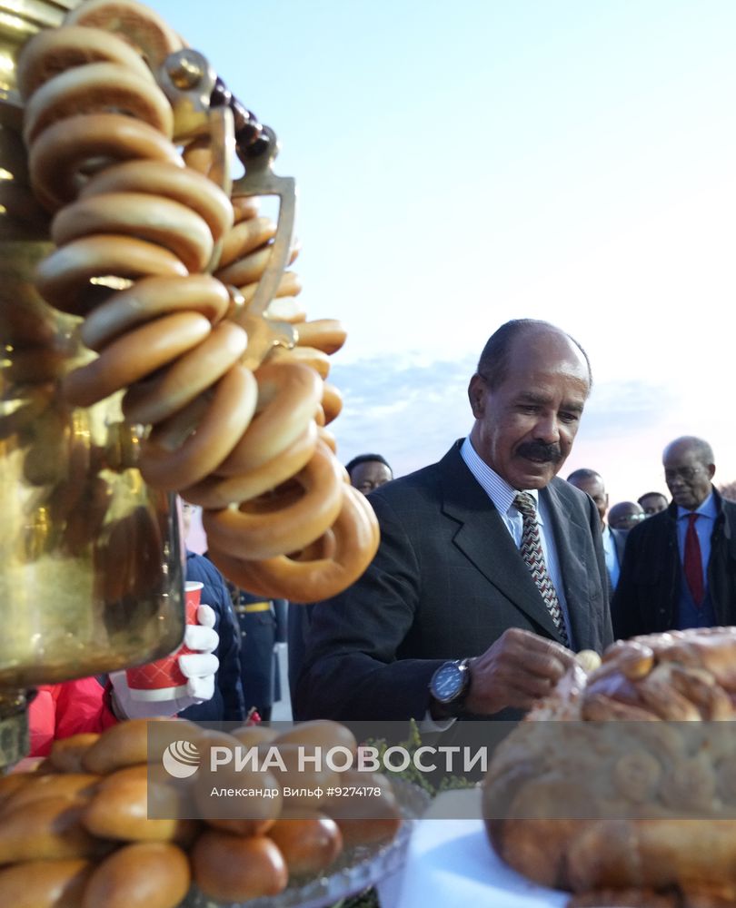 Прибытие президента Государства Эритрея Исайяса Афеворки в Москву