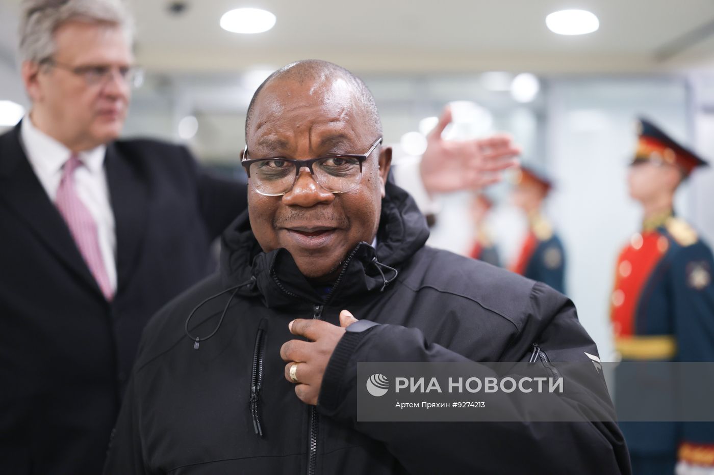 Прибытие председателя Комиссии Экономического сообщества государств Центральной Африки (ЭСГЦА) Эзекиэля Нибигиры в Москву