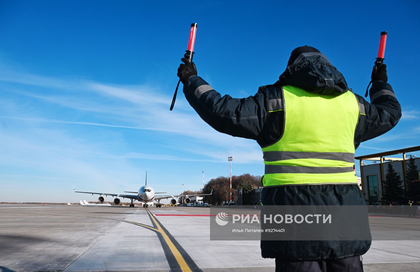 Прибытие президента Республики Мадагаскар Микаэля Рандрианирина в Москву