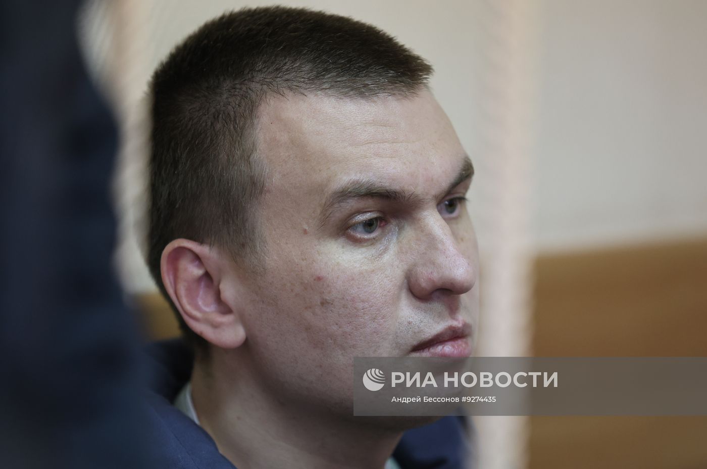 Суд по делу о военных фейках блогера Ильи Ремесло в Санкт-Петербурге