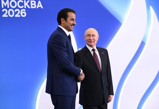 Официальная встреча президентом РФ Владимиром Путиным глав делегаций стран-участниц ФСЭГ