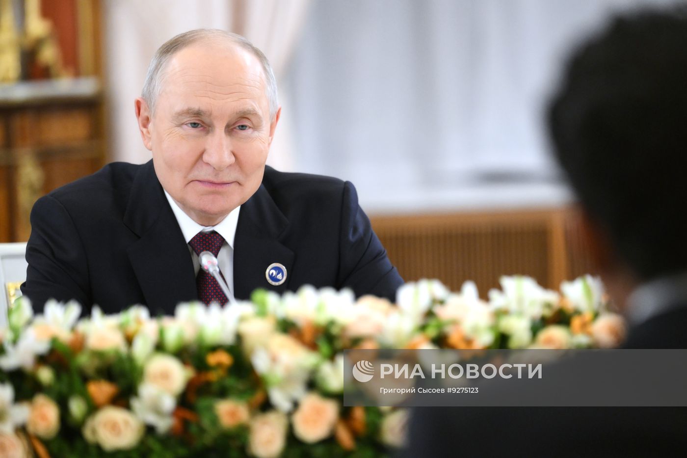 Президент Владимир Путин встретился с председателем Президентского совета Ливии Мухаммедом Менфи