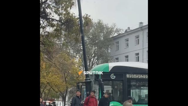 Очередная авария с общественным транспортом произошла в Бишкеке