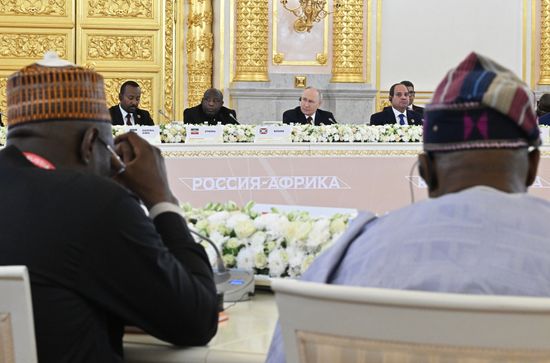 Пленарное заседание саммита "Россия - Африка"