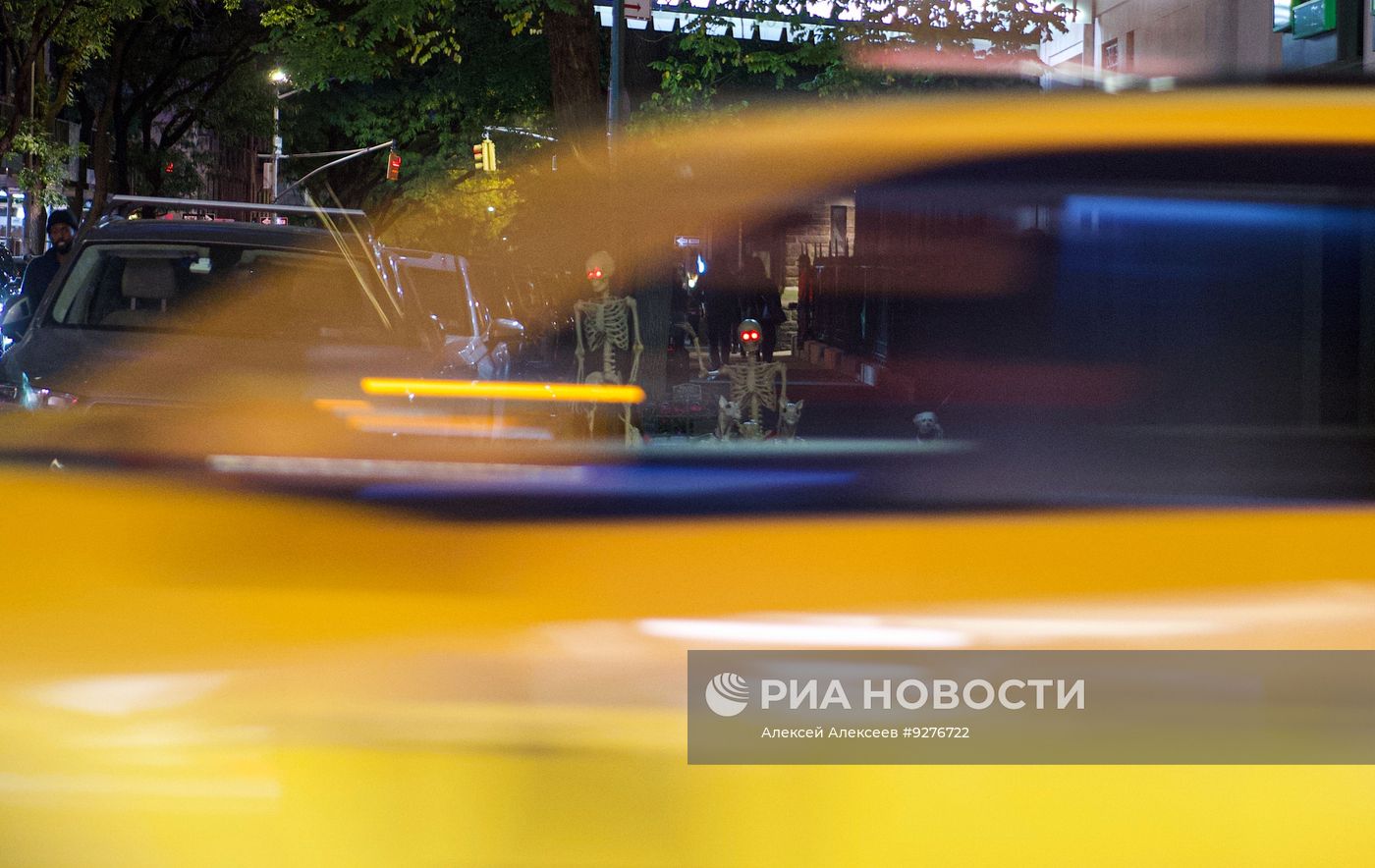 Подготовка к Хэллоуину в Нью-Йорке