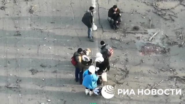 Комбат полка "Север-Ахмат" об эвакуации группы мирных жителей, остававшихся на окраинах Константиновки